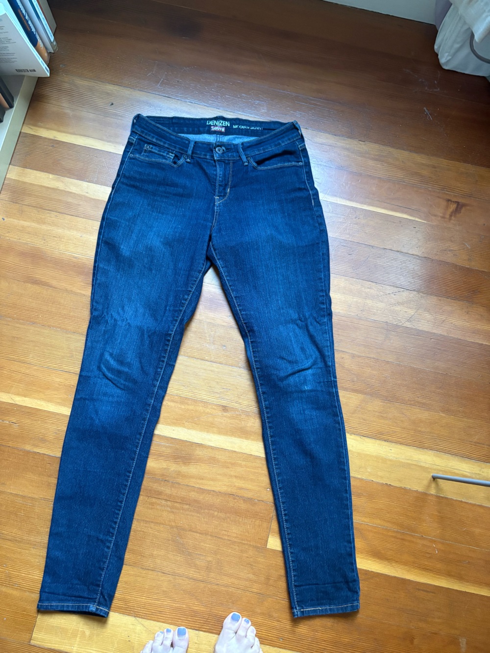 Levi's Denizen Women's Deep Indigo Skinny Jeans